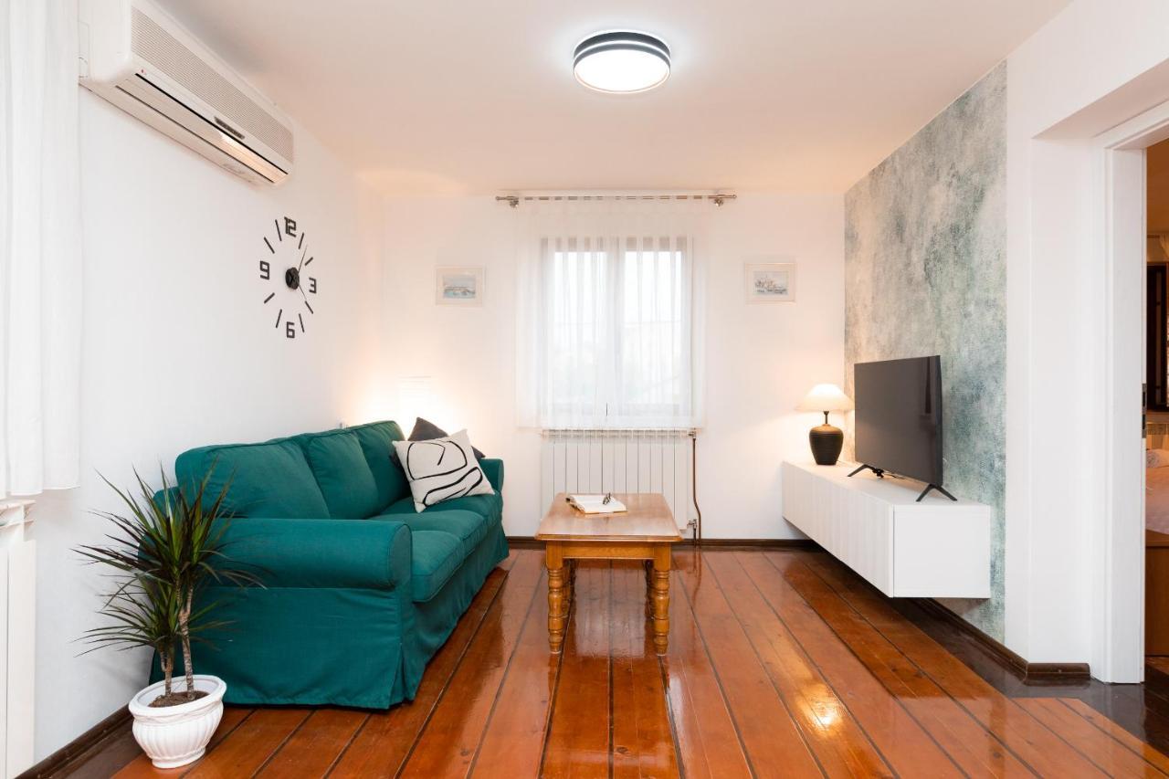 Apartament Bepa Supetar Zewnętrze zdjęcie