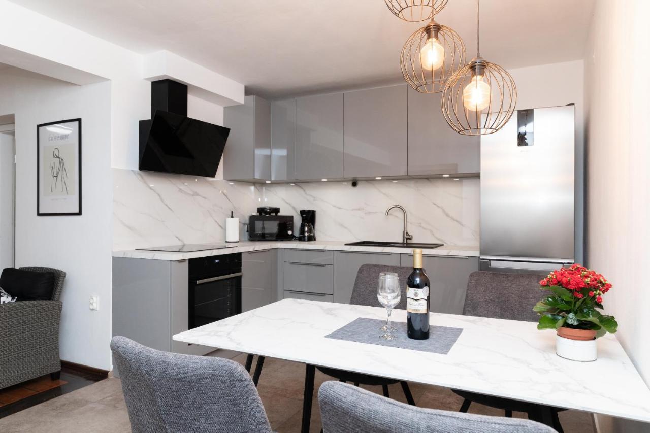 Apartament Bepa Supetar Zewnętrze zdjęcie