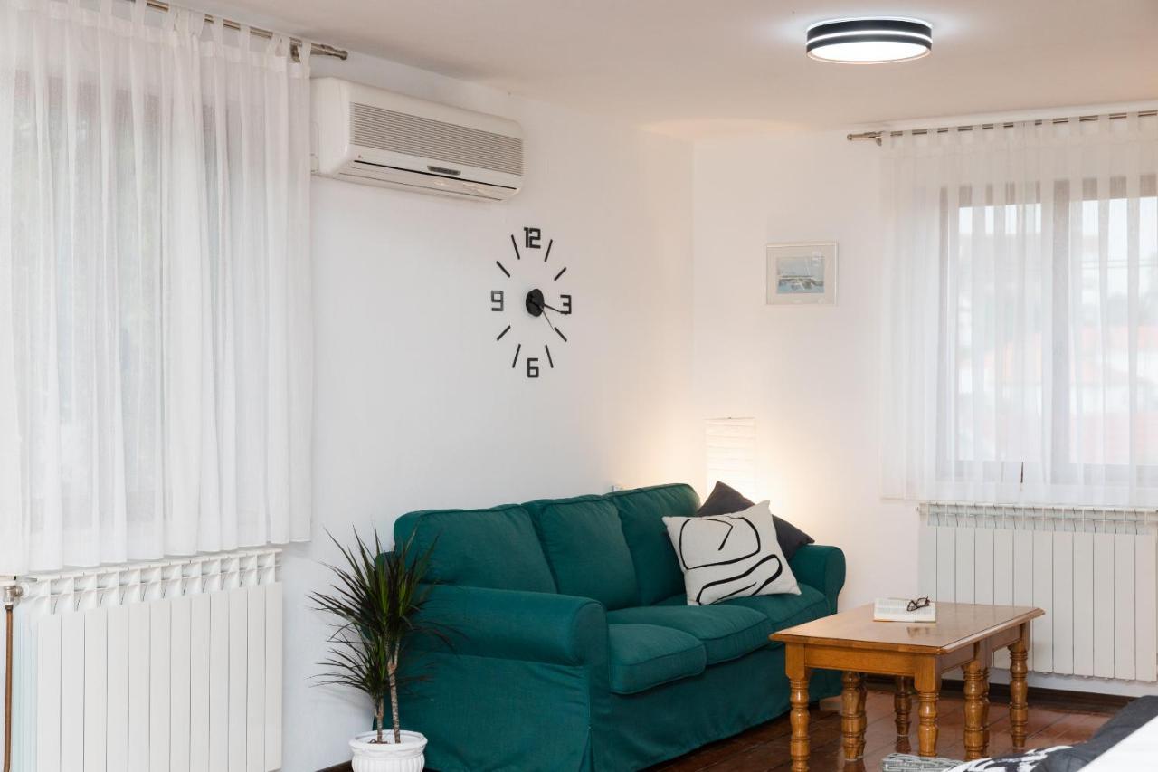 Apartament Bepa Supetar Zewnętrze zdjęcie