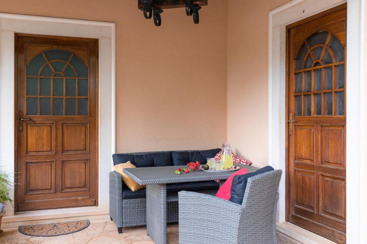 Apartament Bepa Supetar Zewnętrze zdjęcie