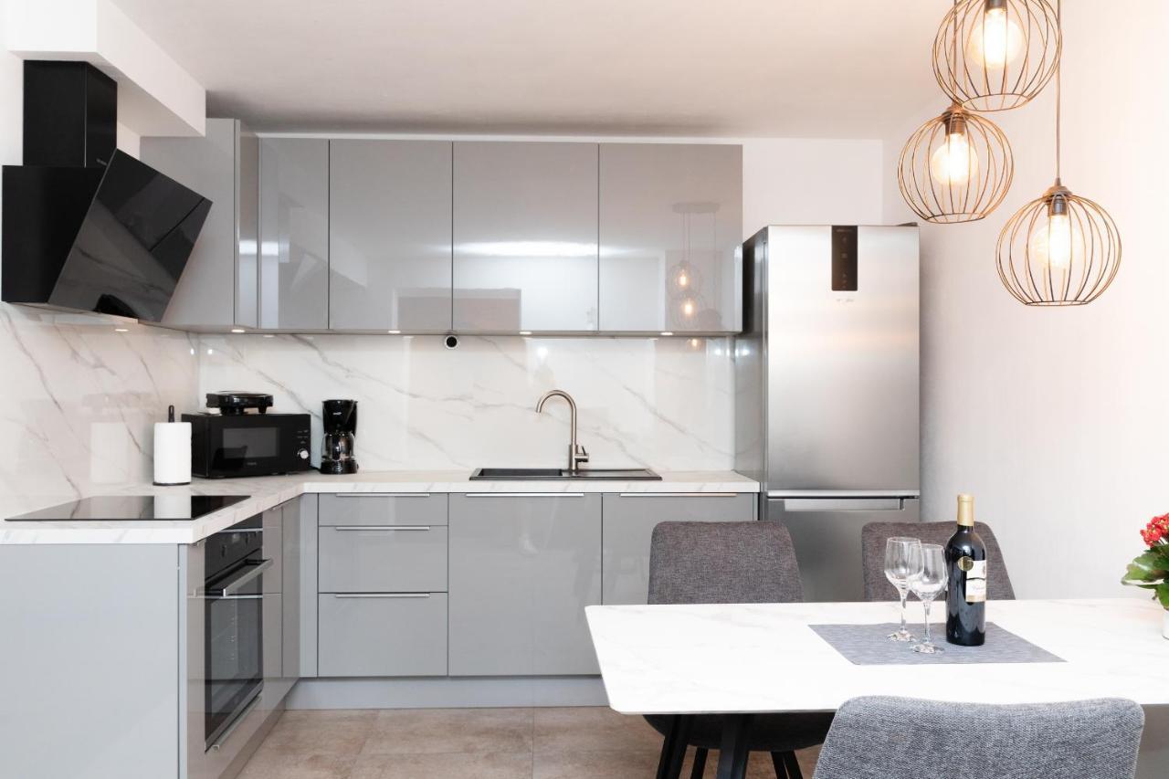 Apartament Bepa Supetar Zewnętrze zdjęcie